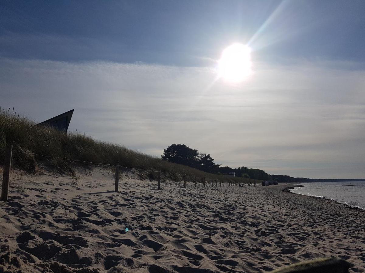 Ferienhaus "Zur Sprotte" In Glowe Bagian luar foto