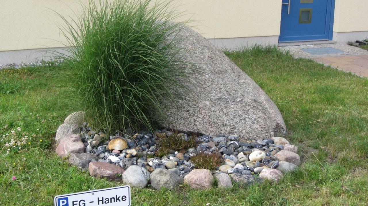 Ferienhaus "Zur Sprotte" In Glowe Bagian luar foto