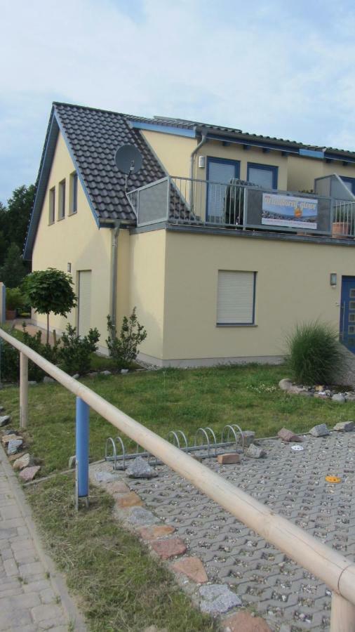 Ferienhaus "Zur Sprotte" In Glowe Bagian luar foto